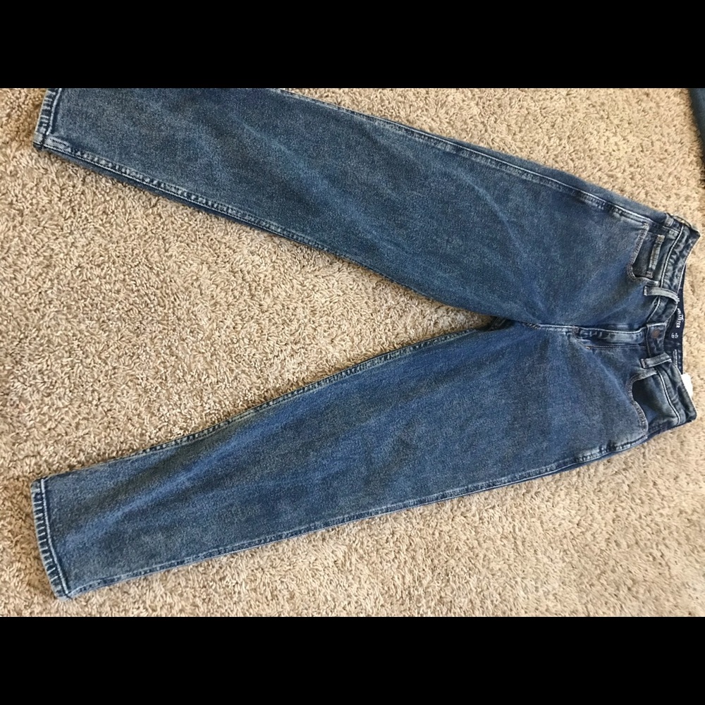 Hollister mom jeans